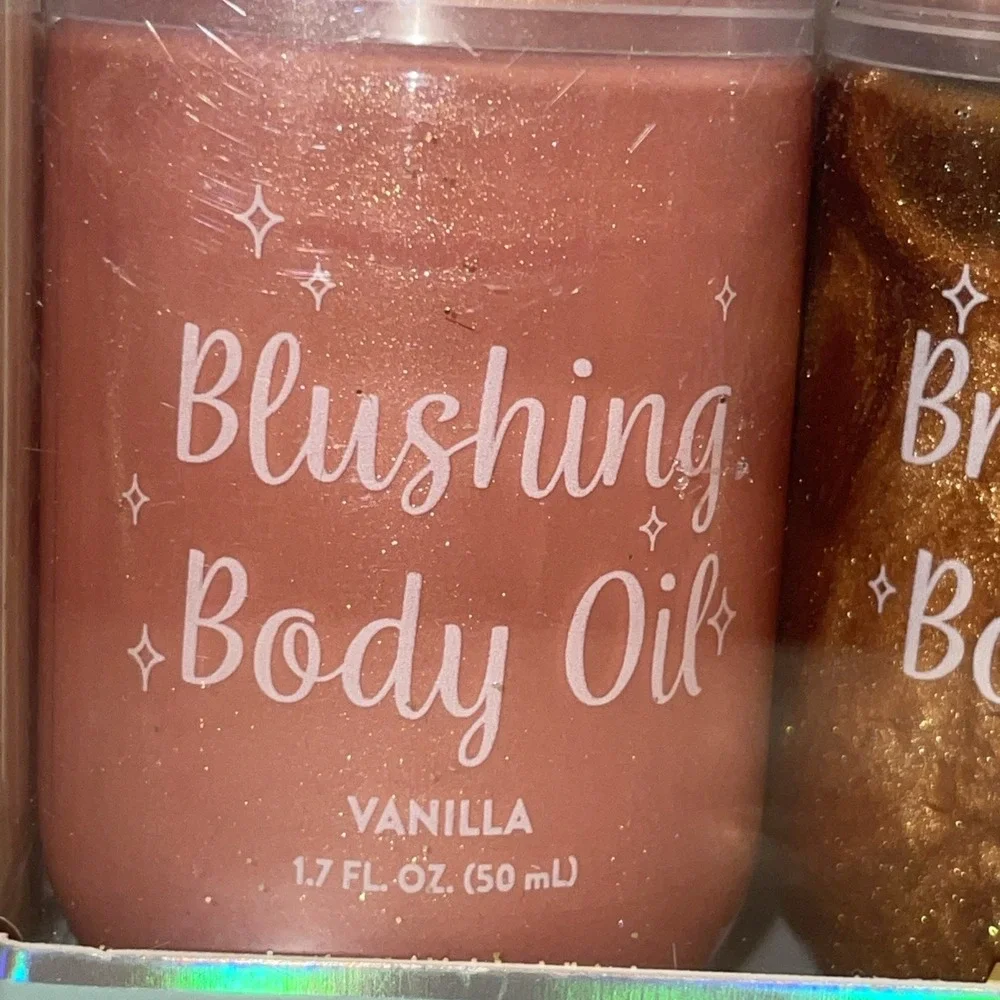 NIB New Body Oil‎ Set Y2K Scented Shimmer Mineral Oil Base